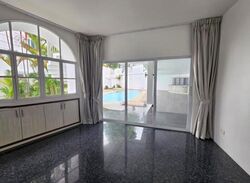 East Coast Hill (D16), Semi-Detached #499678101